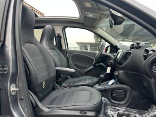 SMART ForFour usata, con MP3