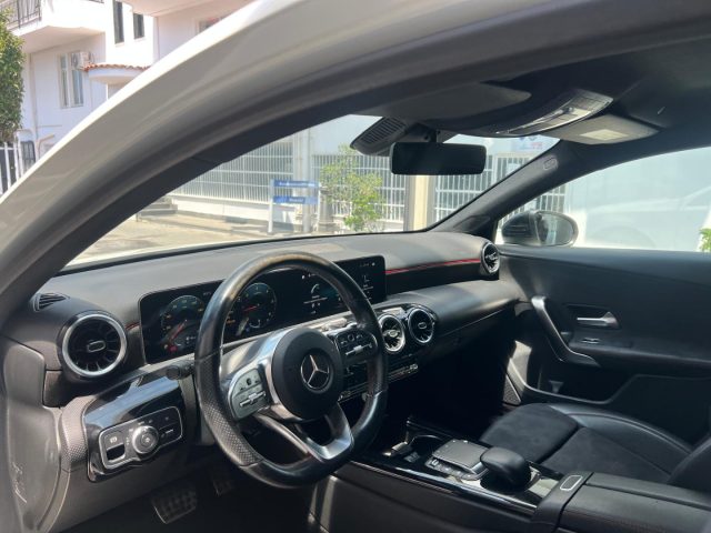 MERCEDES-BENZ A 200 usata, con Volante multifunzione