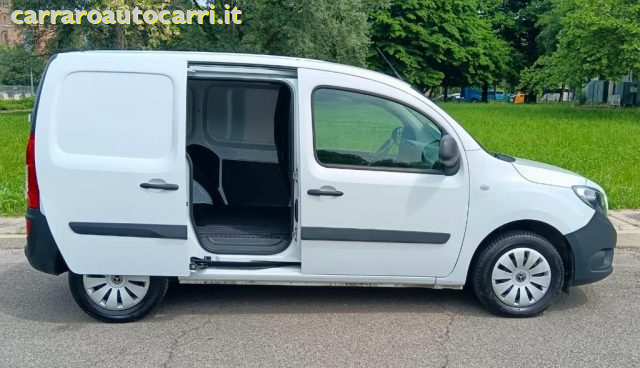 MERCEDES-BENZ Citan usata, con Boardcomputer