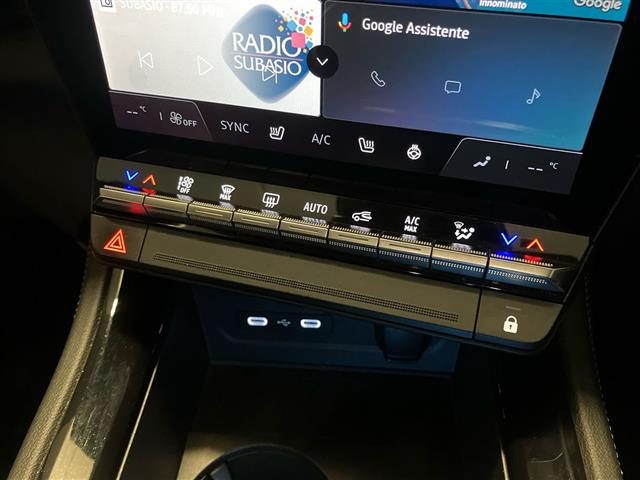 RENAULT Austral usata, con Sensori di parcheggio anteriori