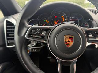PORSCHE Cayenne usata, con Sound system