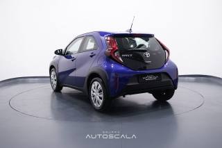 TOYOTA Aygo X usata, con Autoradio