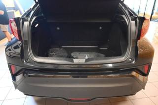 TOYOTA C-HR usata 23
