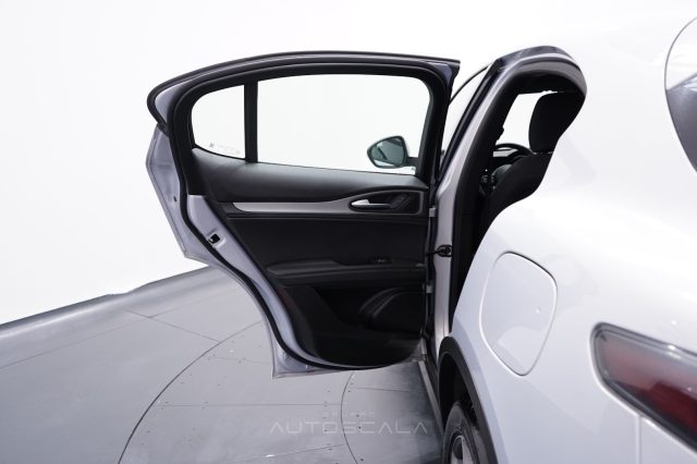 ALFA ROMEO Stelvio usata, con Bracciolo