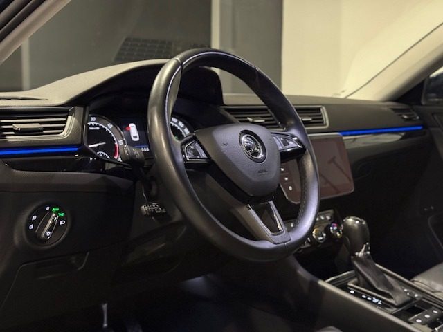 SKODA Superb usata, con Chiusura centralizzata