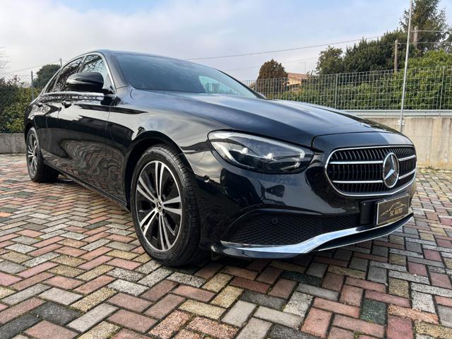 MERCEDES-BENZ E 220 usata, con Airbag laterali