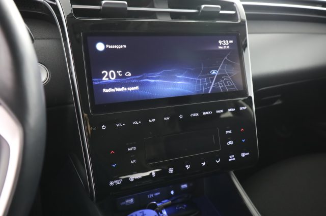 HYUNDAI Tucson usata 10