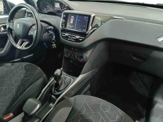 PEUGEOT 2008 usata, con Cruise Control