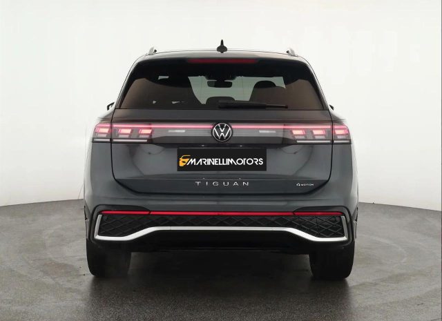VOLKSWAGEN Tiguan usata, con Alzacristalli elettrici