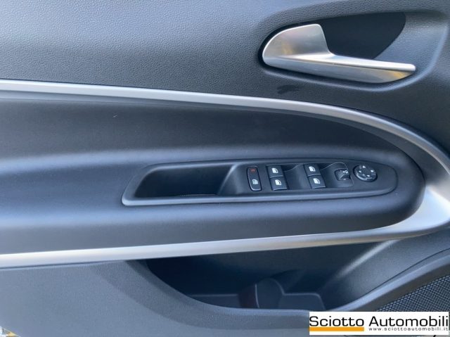 JEEP Avenger usata, con Fendinebbia