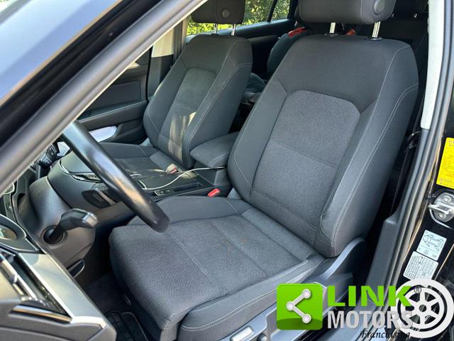 VOLKSWAGEN Passat Variant usata, con ESP