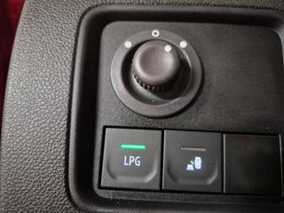 DACIA Duster usata, con Controllo trazione