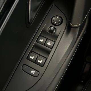 PEUGEOT 2008 usata, con Bracciolo