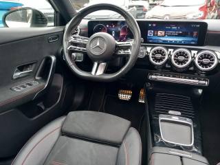 MERCEDES-BENZ A 200 usata 23