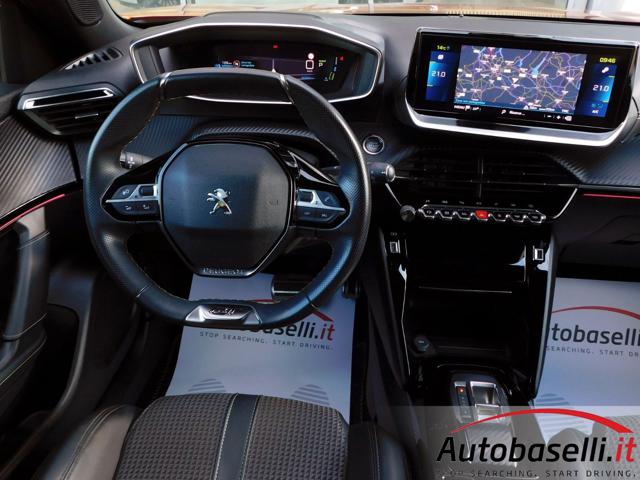PEUGEOT 2008 usata, con Sistema di navigazione