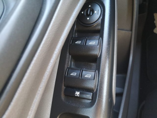 FORD Tourneo Connect usata, con Servosterzo