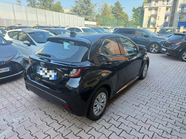 TOYOTA Yaris usata, con Cruise Control