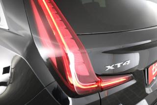 CADILLAC XT4 usata 9