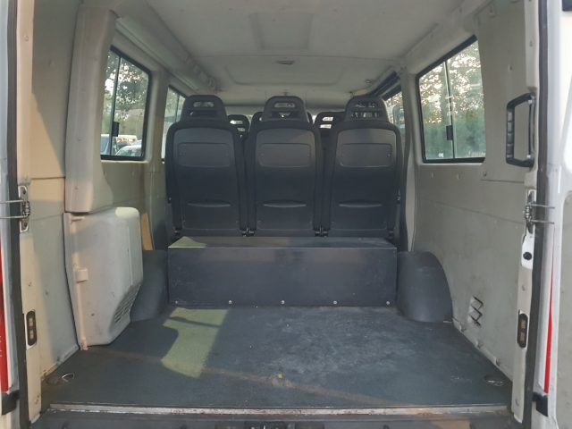 IVECO Daily usata 10