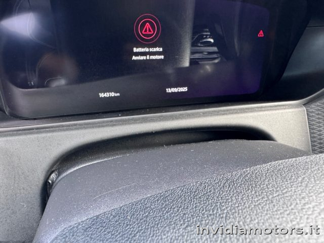 LAND ROVER Range Rover Velar usata, con Park Distance Control
