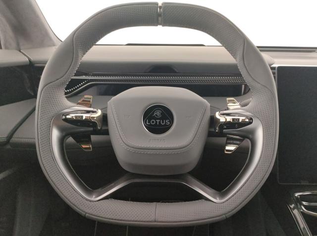 LOTUS Eletre usata, con Volante in pelle