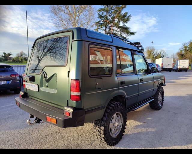 LAND ROVER Discovery usata, con Sedile posteriore sdoppiato