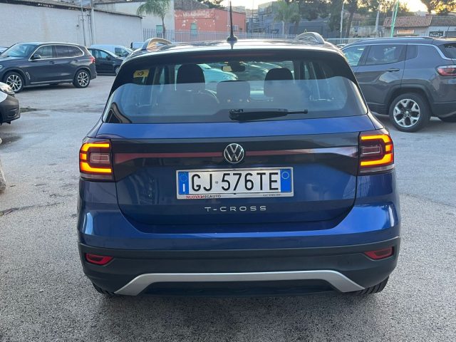 VOLKSWAGEN T-Cross usata, con Autoradio