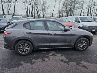 ALFA ROMEO Stelvio usata, con Autoradio