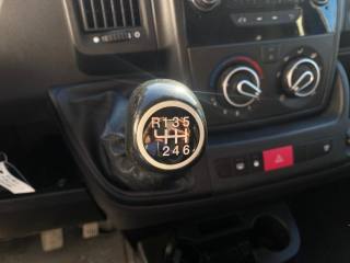 PEUGEOT Boxer usata, con Alzacristalli elettrici