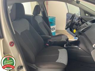 FORD EcoSport usata, con Autoradio