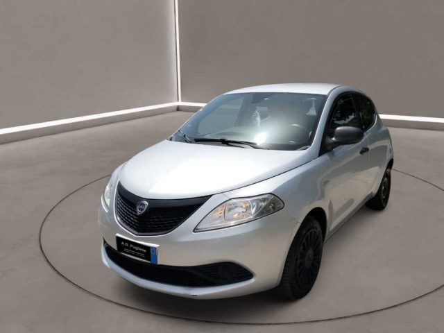 LANCIA Ypsilon usata, con ABS