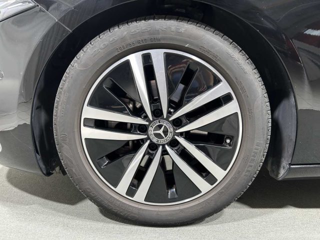 MERCEDES-BENZ A 180 usata, con Controllo trazione