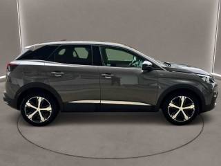 PEUGEOT 3008 usata, con Airbag Passeggero