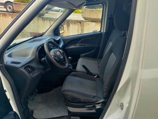 FIAT Doblo usata, con Airbag