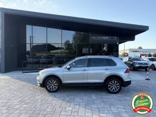VOLKSWAGEN Tiguan usata, con Airbag laterali