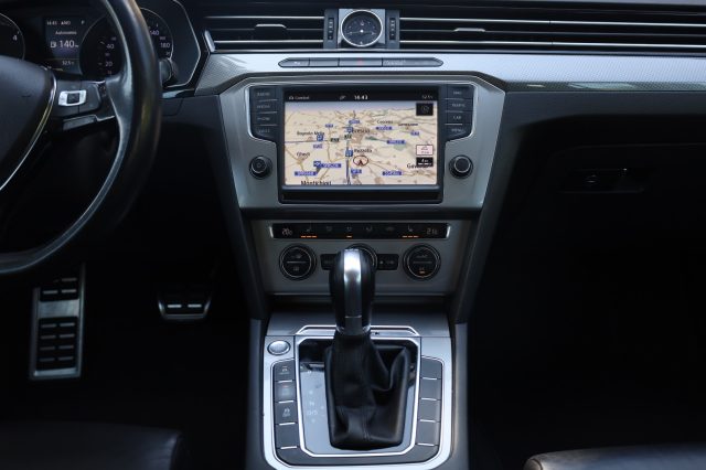 VOLKSWAGEN Passat Alltrack usata, con Trazione integrale