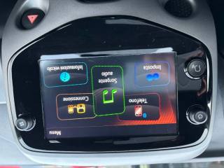 TOYOTA Aygo usata, con Touch screen