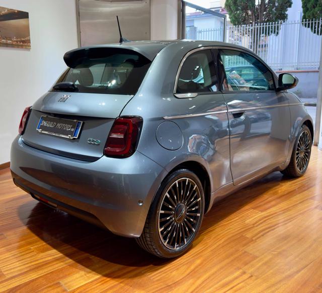 FIAT 500e usata, con Autoradio