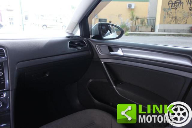VOLKSWAGEN Golf usata, con Lettore CD