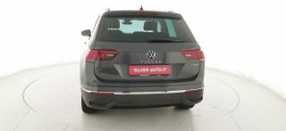 VOLKSWAGEN Tiguan usata, con Airbag testa