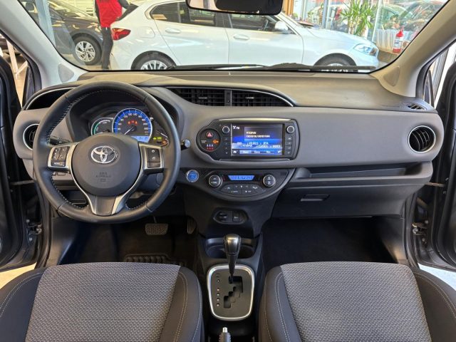 TOYOTA Yaris usata, con Controllo trazione