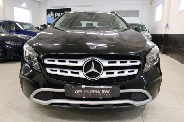 MERCEDES-BENZ GLA 180 usata, con Airbag