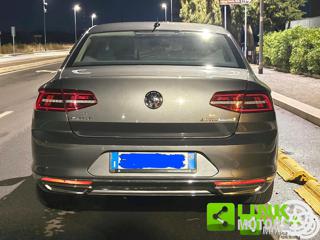 VOLKSWAGEN Passat usata, con Sedili riscaldati