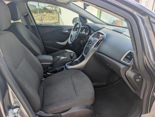 OPEL Astra usata, con Autoradio