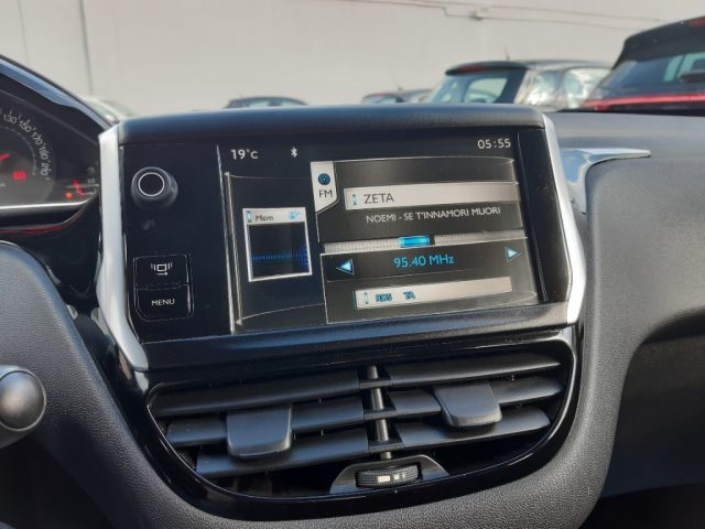 PEUGEOT 208 usata, con Cerchi in lega