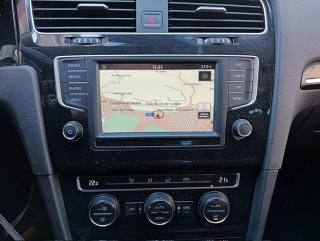 VOLKSWAGEN Golf usata, con Controllo trazione