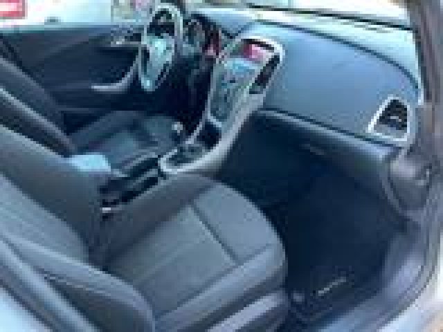 OPEL Astra usata, con Autoradio