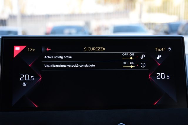 DS AUTOMOBILES DS 3 Crossback usata, con Luci diurne LED
