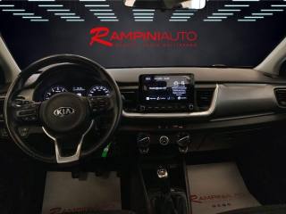KIA Stonic usata 13
