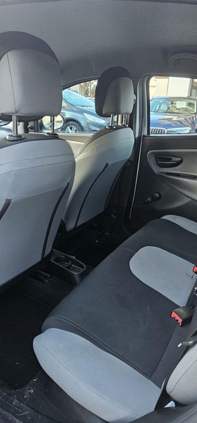 LANCIA Ypsilon usata 13